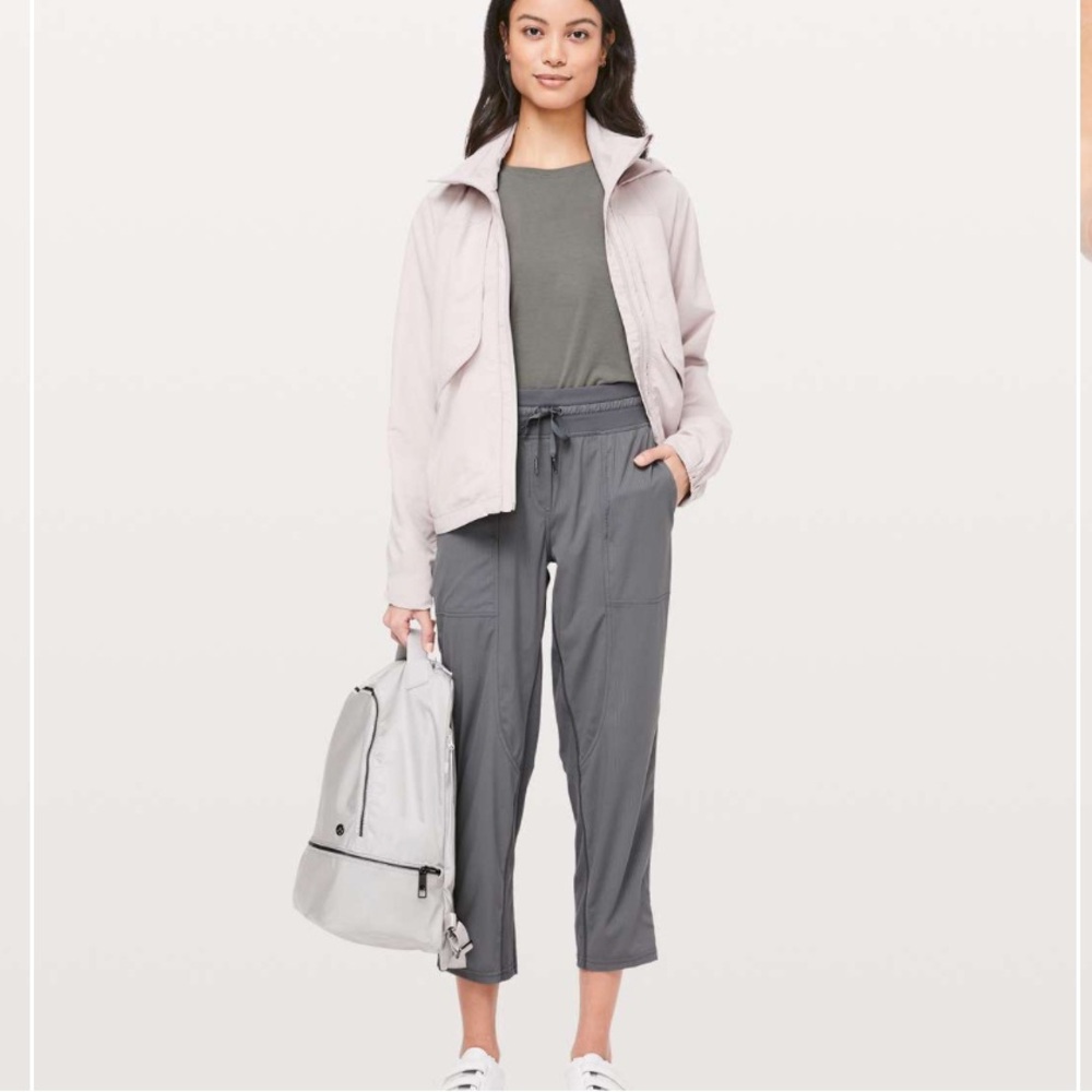 lululemon Dance Studio Crop *25” Titanium Gray Sz 4 - Picture 14 of 14